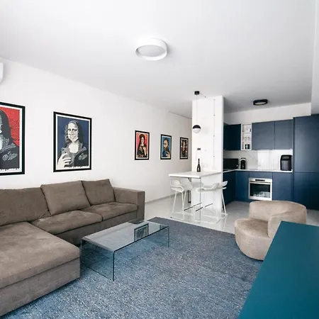 Apartment Art By Holidays *