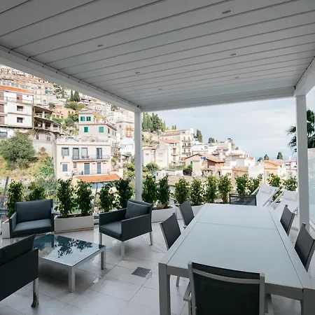 Apartment Art By Holidays Taormina