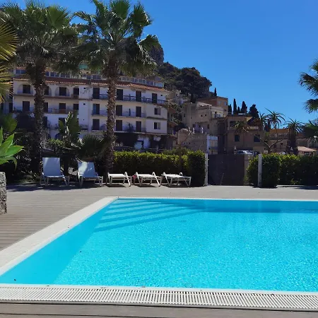 Art By Holidays Apartamento Taormina