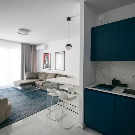 Art By Holidays 公寓 *